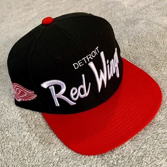 Detroit Red Wings 🚨 snapback - Picture 1 of 2